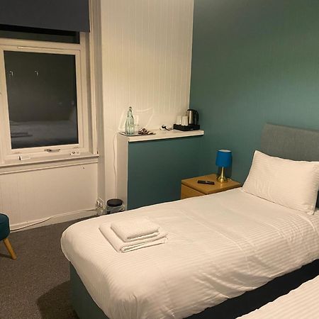 Queensberry Arms Hotel Kirkconnel Ngoại thất bức ảnh